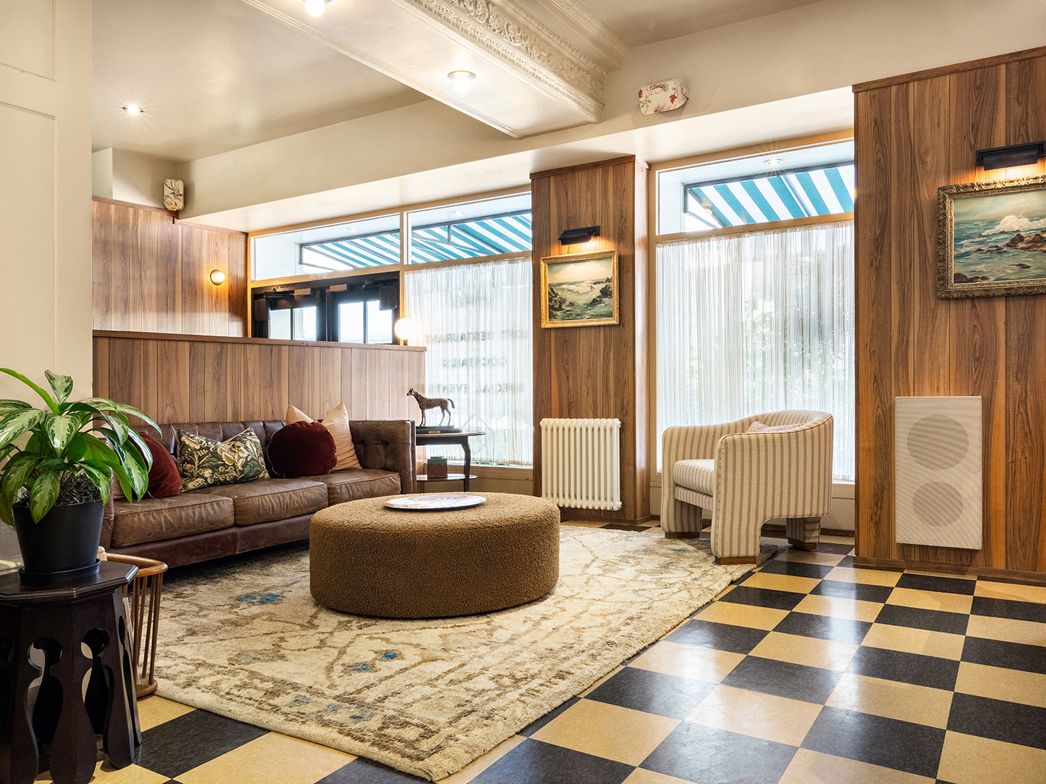 lobby