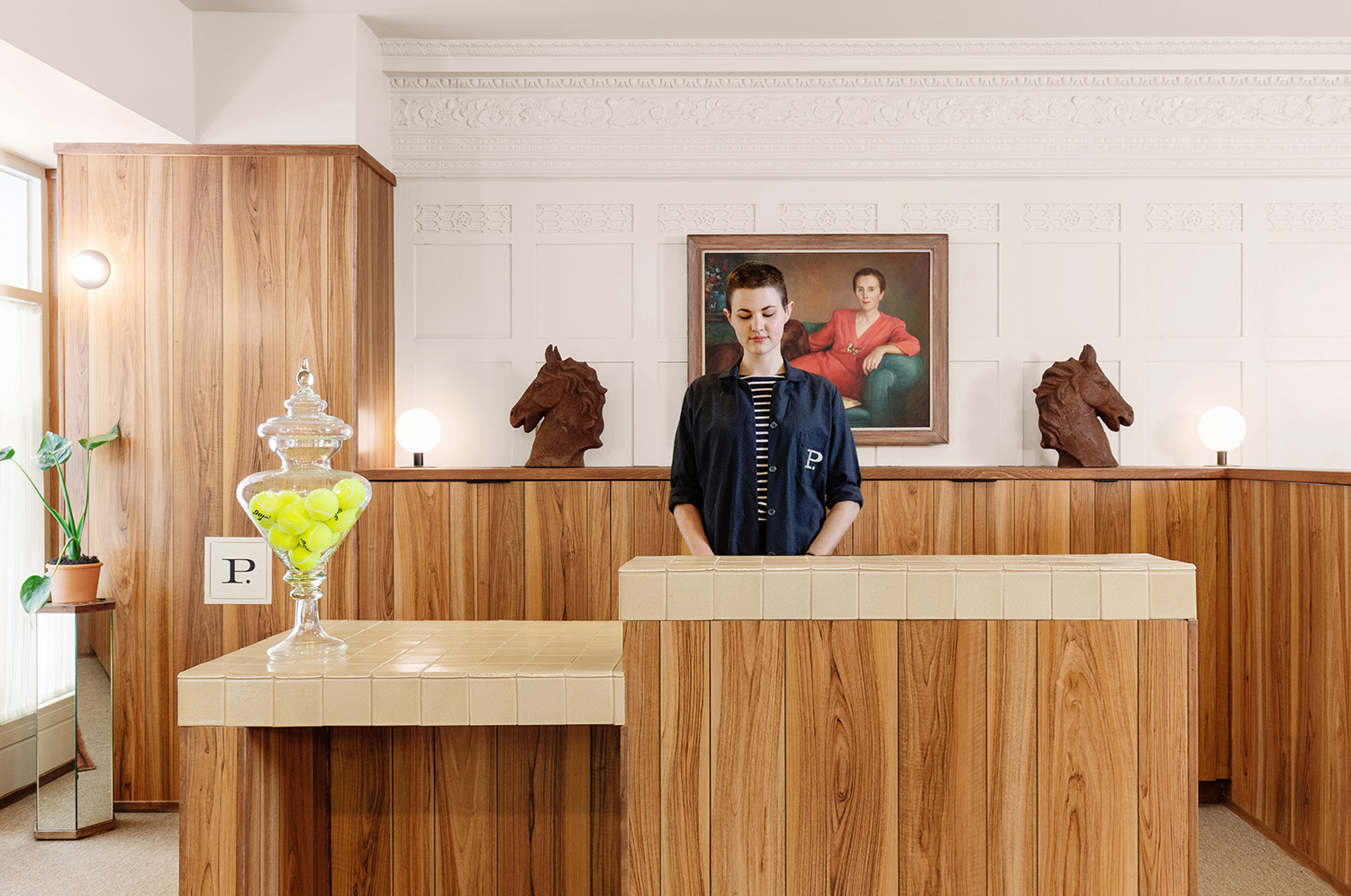 front desk with FD agent