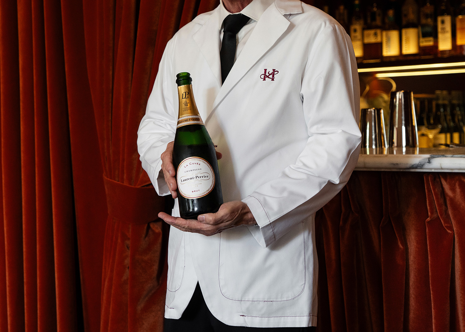 The Hôtel Lili Beverly Hills champagne