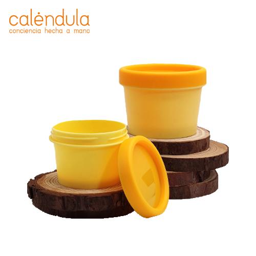 Pote Plástico Lush Amarillo Precio x unidad.