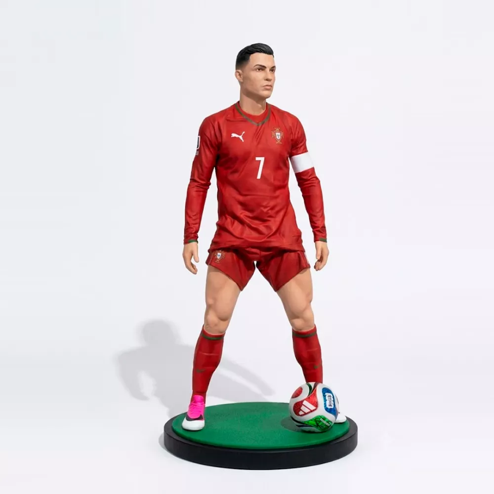 Figura Cristiano Ronaldo Realista 