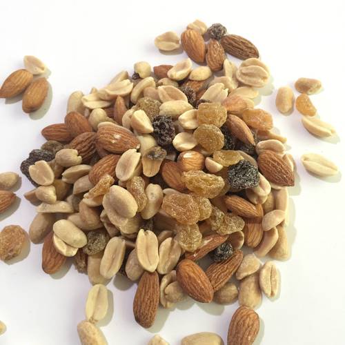 Mix Maní Salado Pasas Y Almendras 250gr 