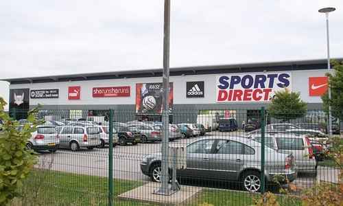 Compulsory security searches of warehouse staff leave Sports Direct in more hot water