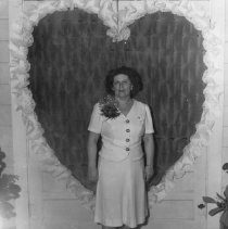 Mrs Harris at 10th st USO