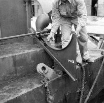 Torpedo bracket on LCI