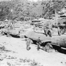 Japanese two-man suicide subs