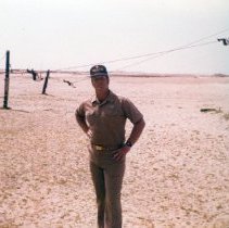 2007.0089.001 - Photo of BUD/s Class 114: instructor in Khaki uniform ...