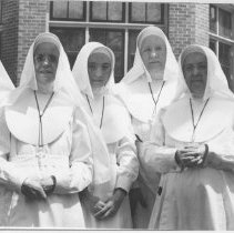 Ar1910-1940 Infirmary Sisters
