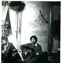 Paddy O'Brien and Dáithí Sproule perform in Cincinnati area, 1979