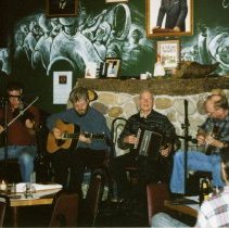 John Winston, Dáithí Sproule, Martin McHugh and Pete Tritz at Kieran's Iris