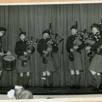 Photo and thank you note concerning the Brian Boru Irish Pipe Band's perfor