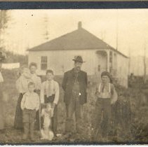 The Howes of Fall City