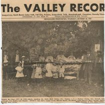 Newspaper photo "Picnic in Fall City 1910", and local history