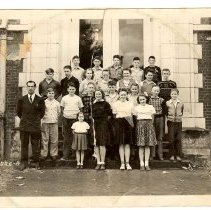 Fall City 8th Grade Class, 1947