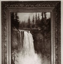 Snoqualmie Falls, early photos