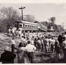 Vickery Crash: Passenger Motors 365, 366