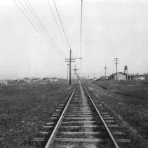 View North Toward Illinois Avenue on TER Trinity Heights Line