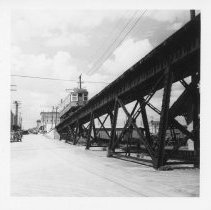 TER 'Extra' Passenger Motor 328 Descending Waxahachie Viaduct