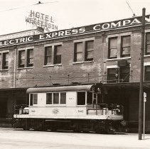 TER Locomotive 801 at Electric Express Company Freight Terminal
