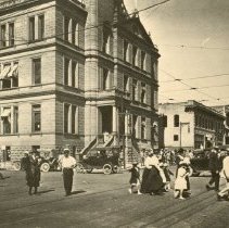 Postcard: Image of Old Dallas Federal Building [front]