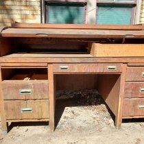 Rolltop Desk [front view]