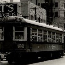 TER Passenger Motor 327 in Downtown Dallas