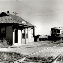 TER Passenger Motor 320 at Forreston Station