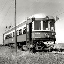 TER Passenger Motor 351 on Dallas-Denison Line