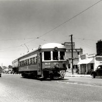 TER Passenger Motor 351 Near Denison Station
