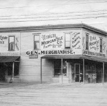 Union Mercantile Co located on northeast corner of Rainier Ave and Orcas St