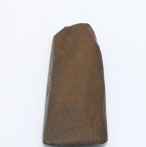 Lengthwise view of small adze