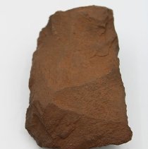 Lengthwise view of adze preform with cutting edge in front