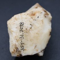 Closeup of quartzite core with visible alternate id number