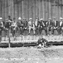 Okanogan Bachelors But One.1913. Frank Matsura Foto #3213.