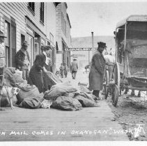 When Mail Comes in Okanogan, Wash. F.S.M. 3/14 '13