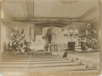 Cape Neddick Baptist Church Interior, Christmas