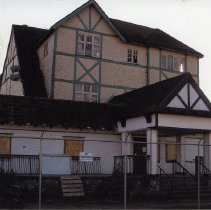 Wild Duck Inn just prior to demolition