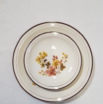 Set, Tableware