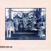 May Queen Jean Davison and Royal Party