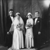 Lawlor Wedding Entourage