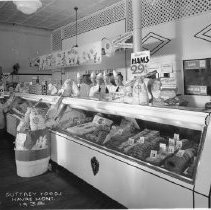 Havre Buttrey's meat department, 1938