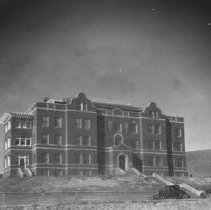 Kennady Deaconess Hospital