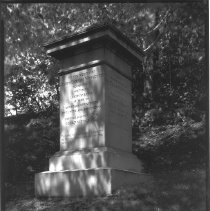 Joseph Emerson Worcester Monument, 1938