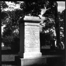 Waterhouse, Benjamin, Monument