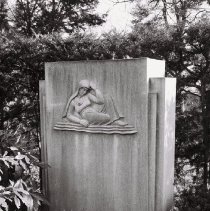 Morss Monument, detail