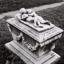 Gove Children Monument.