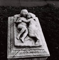 Gove Children Monument.