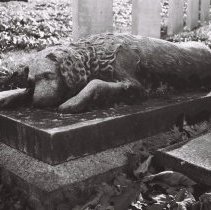 Francis Calley Gray Monument