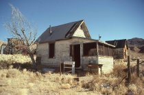 Pointsetta Wood Structures