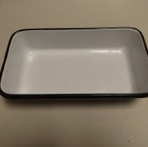 Enamelware pan